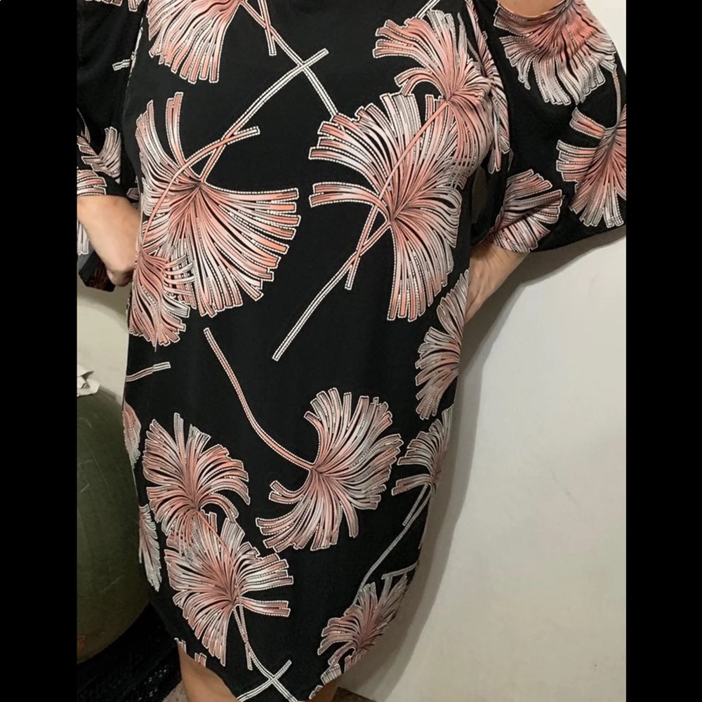 Party Dress - Picture 3 of 3